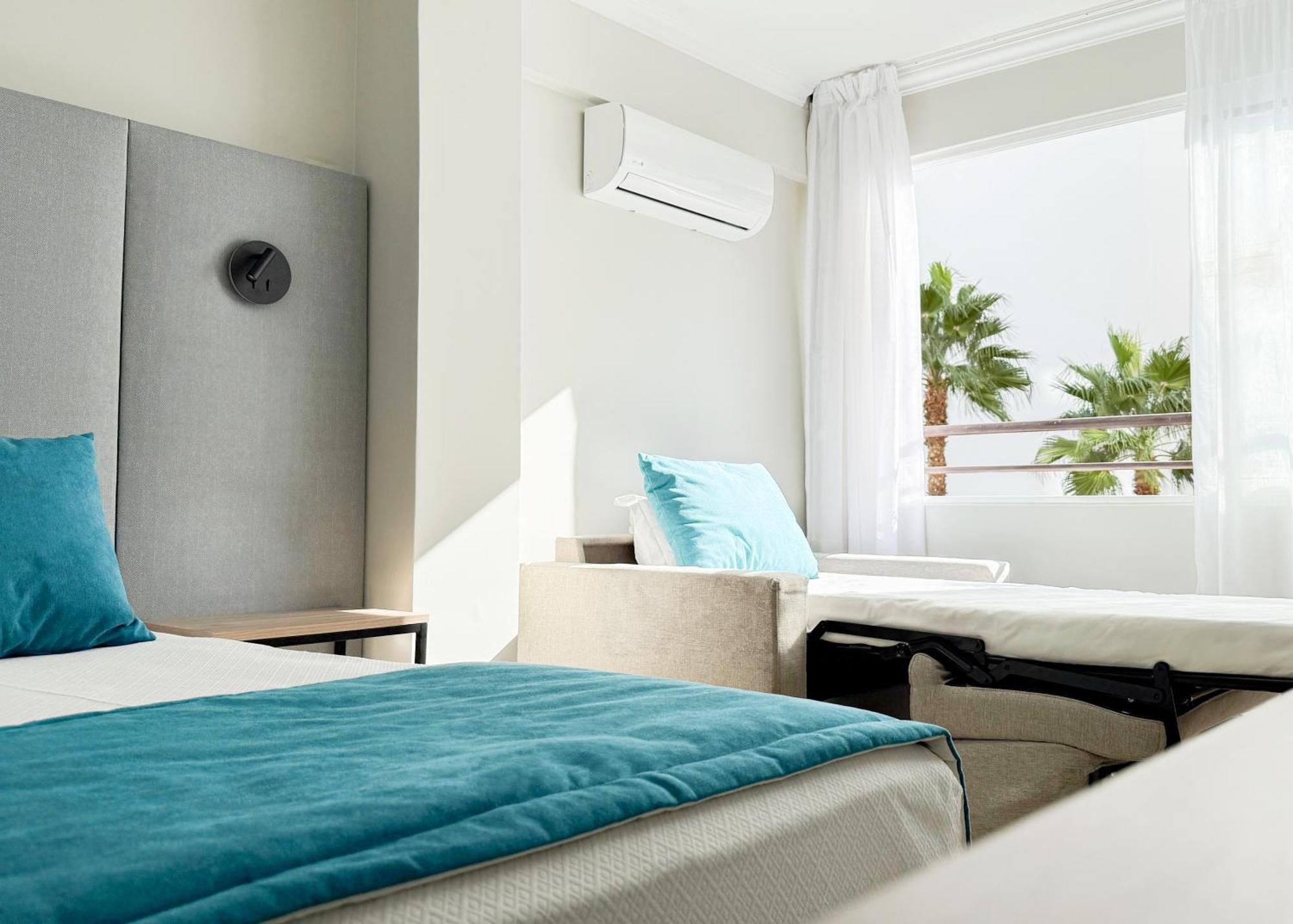 Superior Triple Child Room